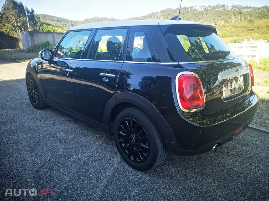 MINI One Cooper D Auto