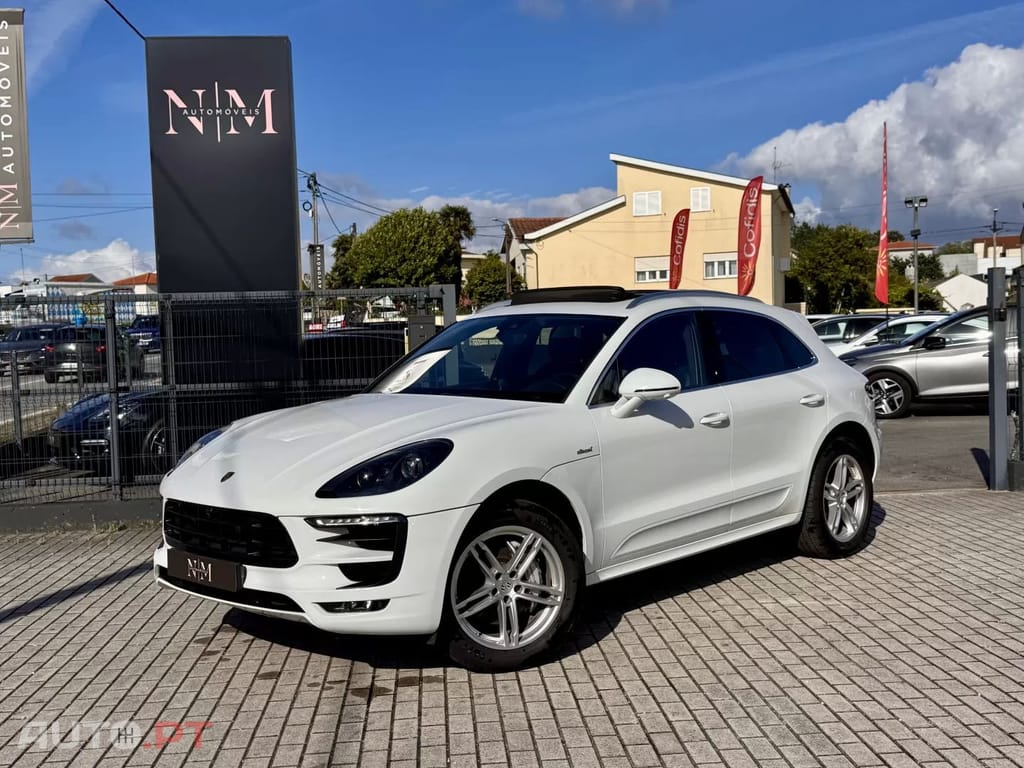 Porsche Macan S