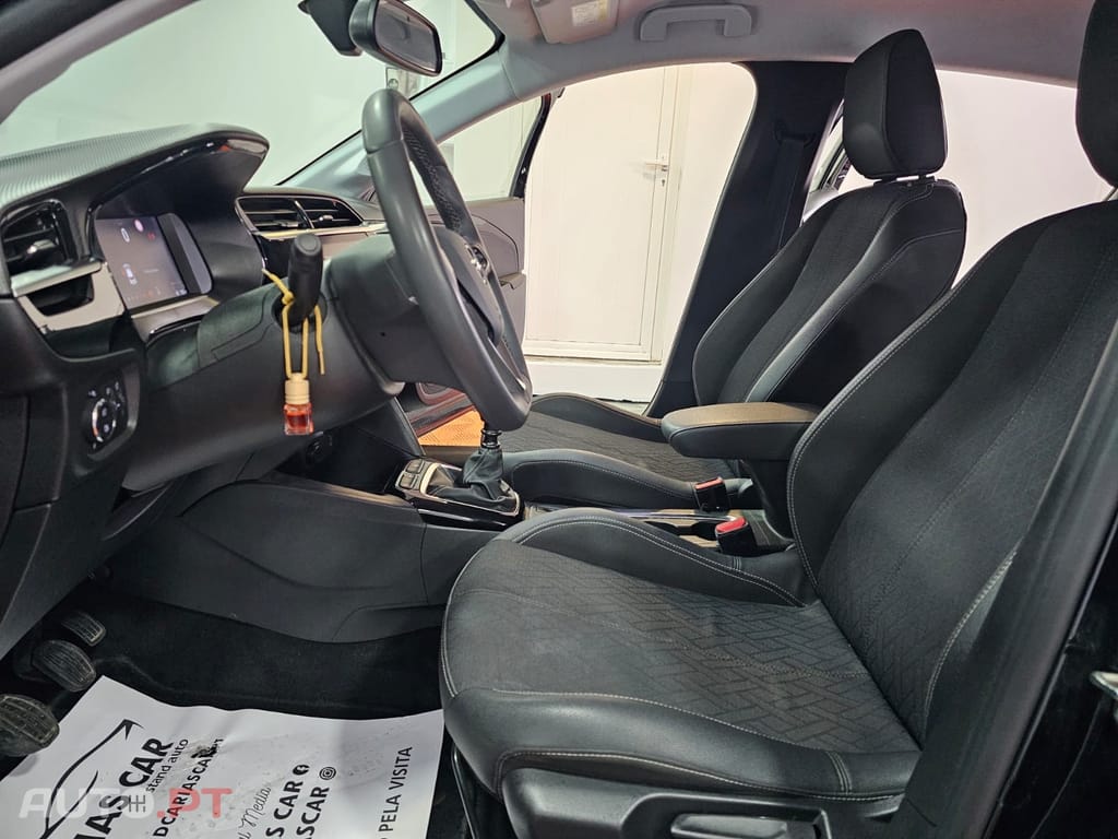 Opel Corsa 1.2 T Business Edition