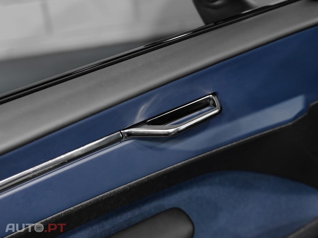 Volvo EX30 69 kWh Single Motor Extended Range Core