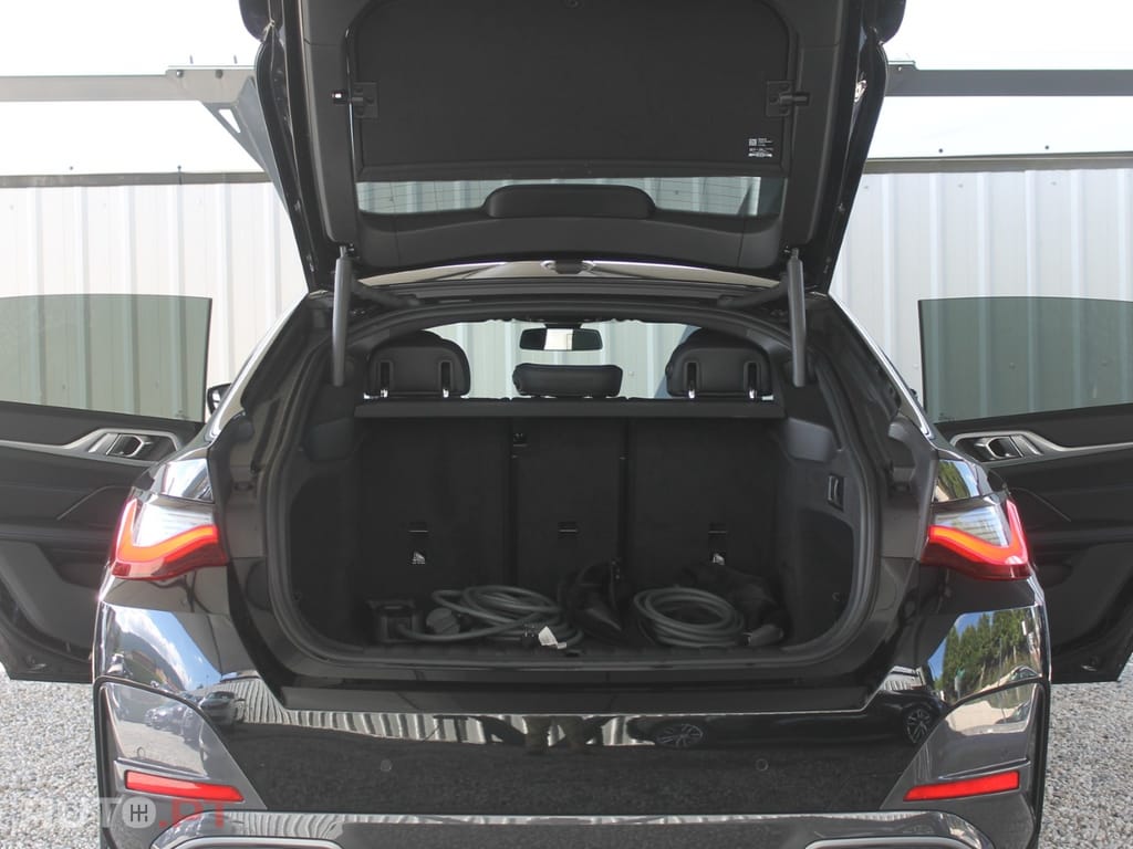 BMW i4 eDrive40 Desportiva M