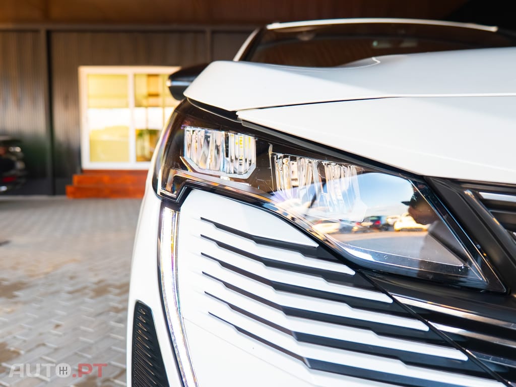 Peugeot 5008 1.2 PureTech Allure Pack EAT8