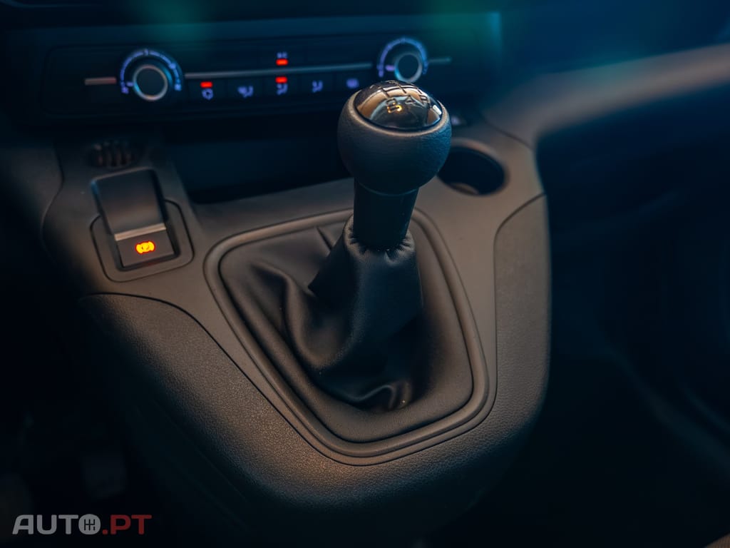 Peugeot Partner 1.5 BlueHDi Pro Longa