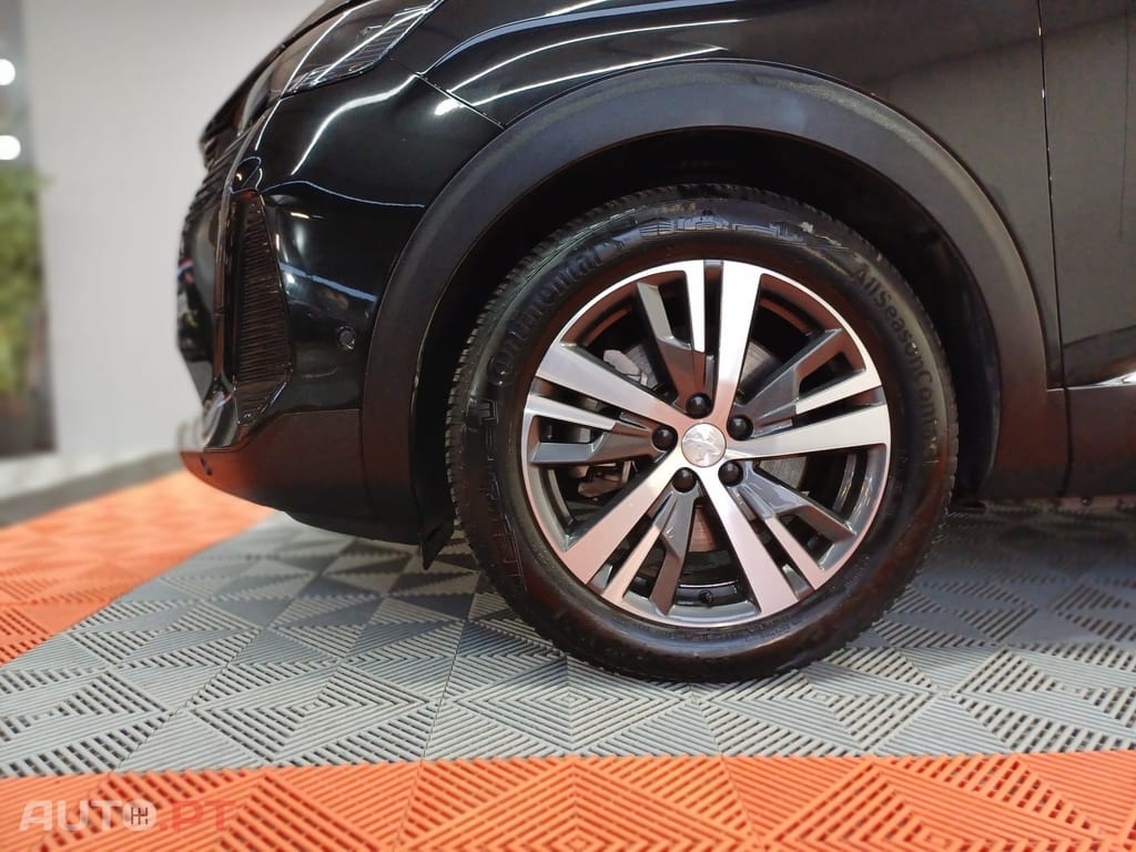 Peugeot 3008 1.6 Hybrid Allure e-EAT8