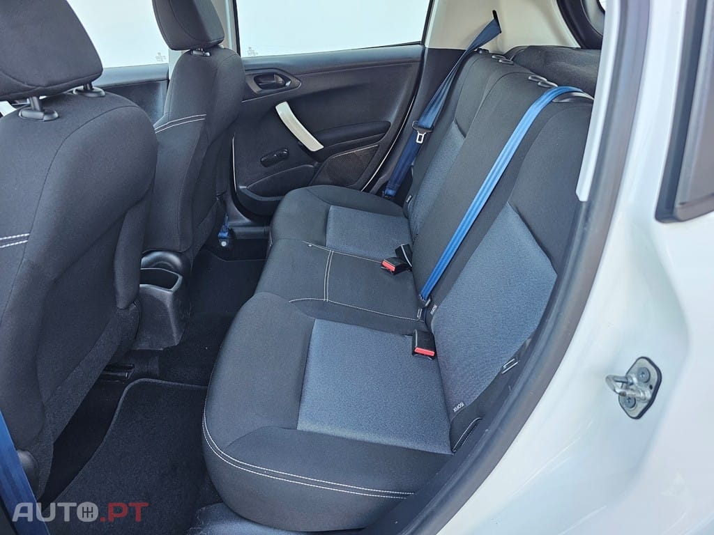 Peugeot 208 1.2 PureTech Access