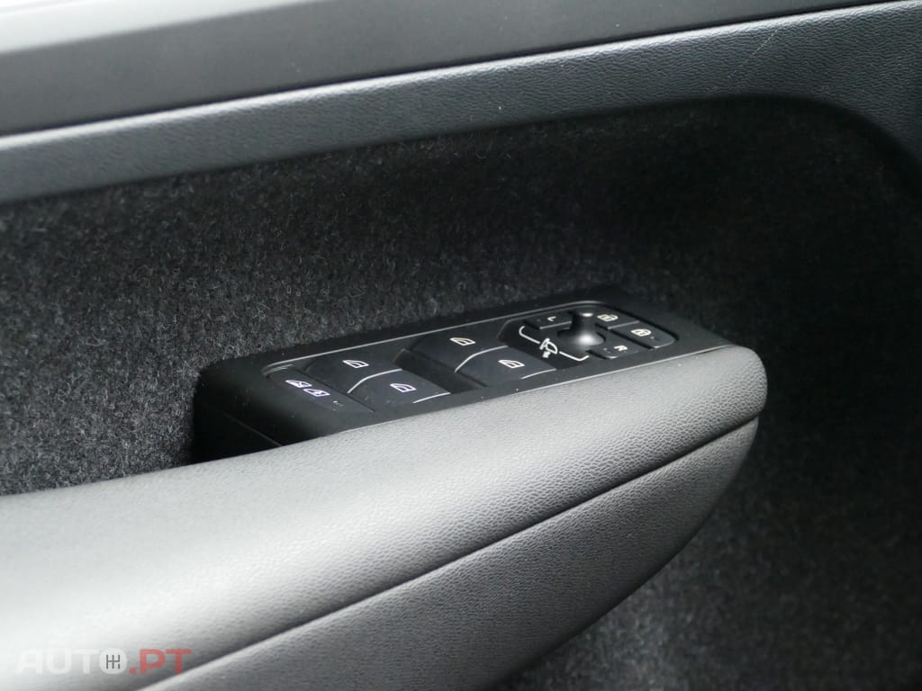 Volvo XC40 1.5 T4 PHEV Inscription Expression