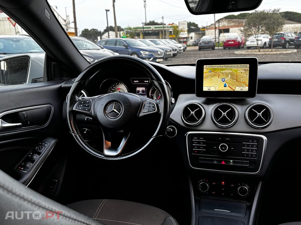 Mercedes-Benz CLA 180 d 7G-DCT Urban