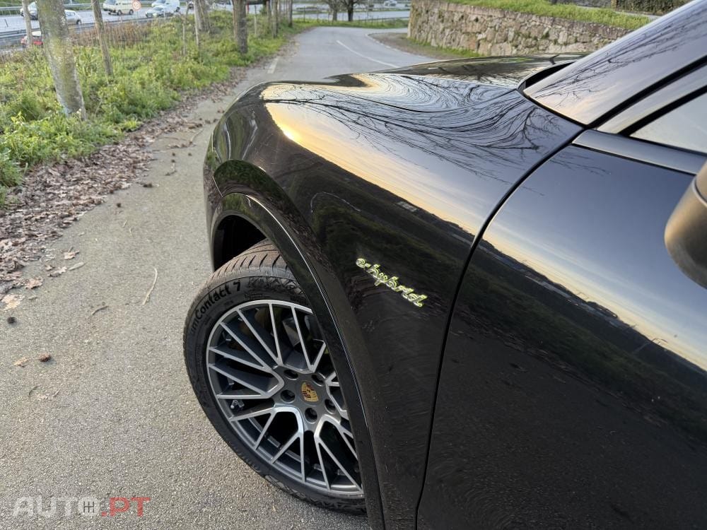 Porsche Cayenne E-Hybrid Platinum Edition