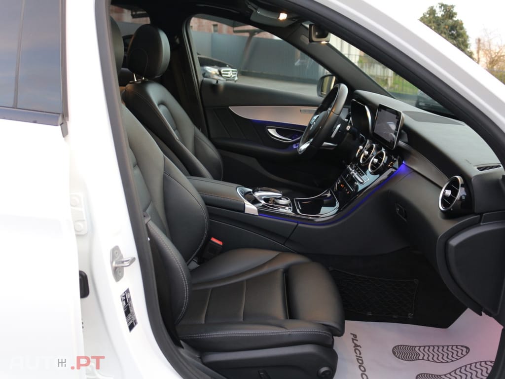 Mercedes-Benz C 300 de AMG Line