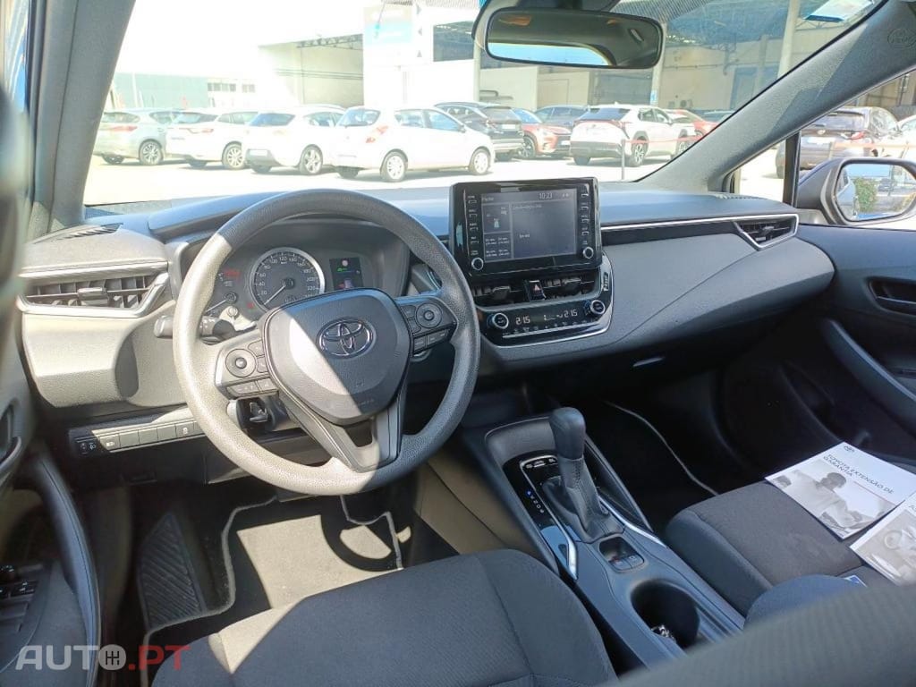 Toyota Corolla Touring Sports 1.8 Hybrid Active