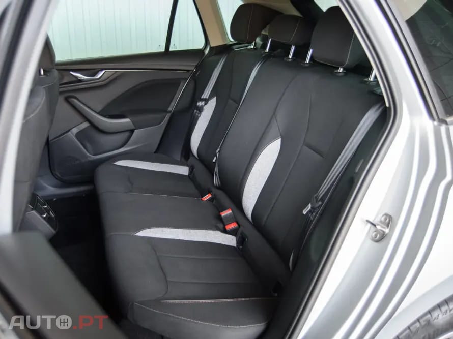 Skoda Kamiq 1.0 TSI Ambition DSG