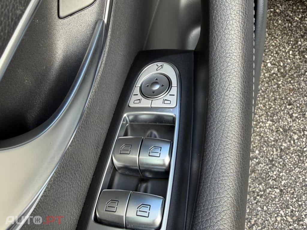 Mercedes-Benz E 300 de Avantgarde