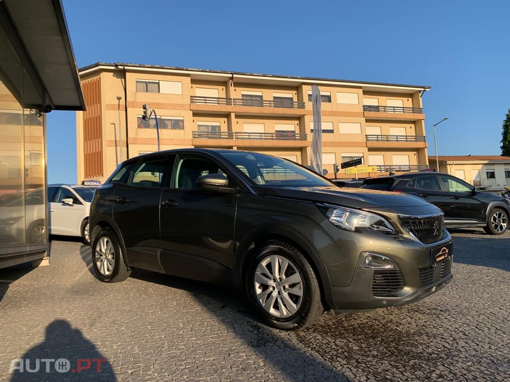 Peugeot 3008 1.5 BlueHDi Active