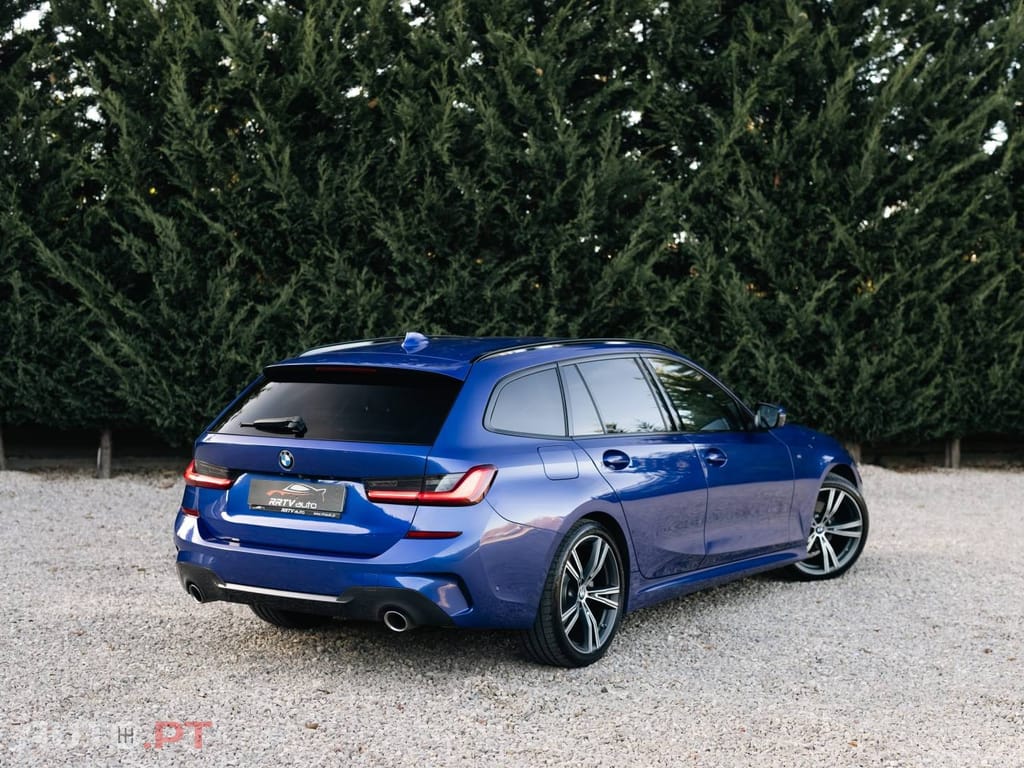 BMW 320 d Pack Desportivo M Auto