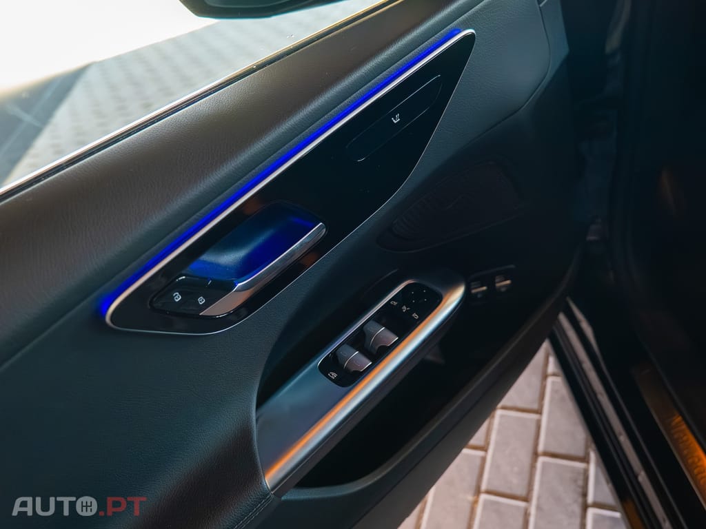 Mercedes-Benz C 300 e T 9G-TRONIC Avantgarde Advanced