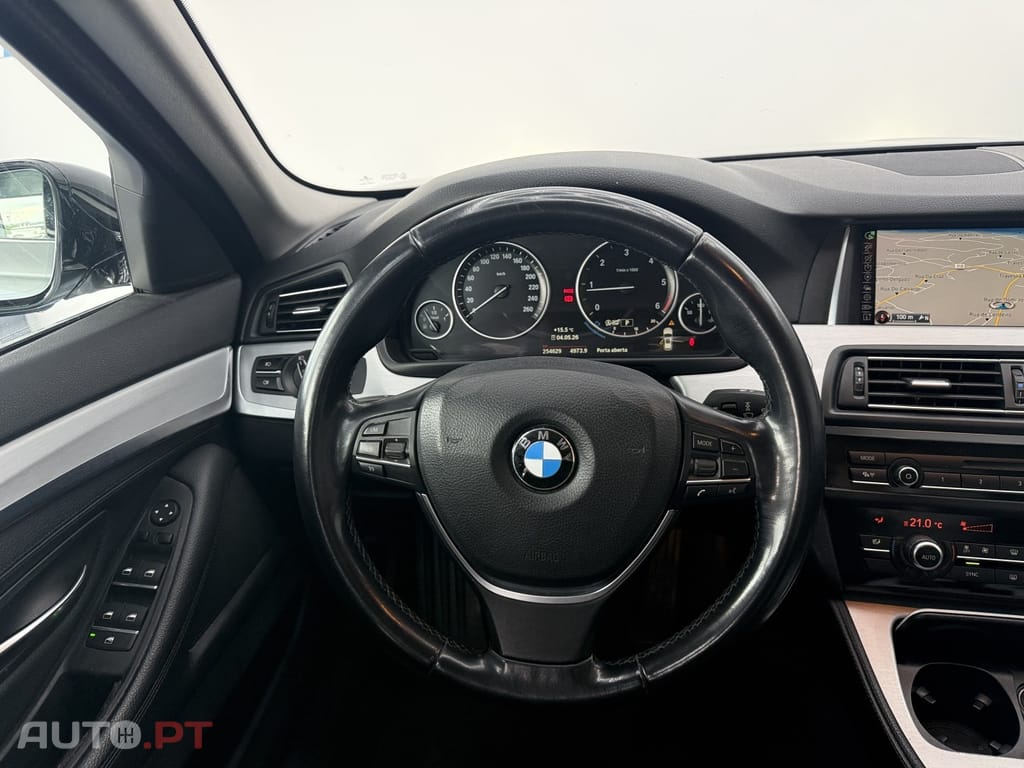 BMW 525 d Line Luxury Auto