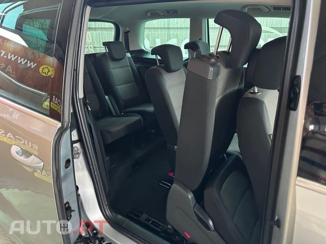 Volkswagen Sharan 2.0 TDI Confortline