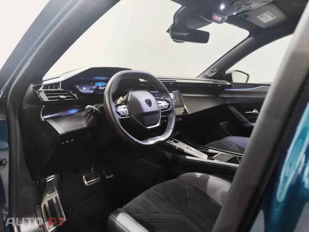 Peugeot 408 1.6 Hybrid GT e-EAT8