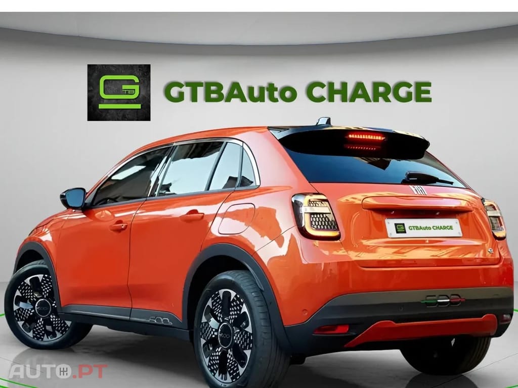 Fiat 600 e 54 kWh I.V.A DEDUTÍVEL 