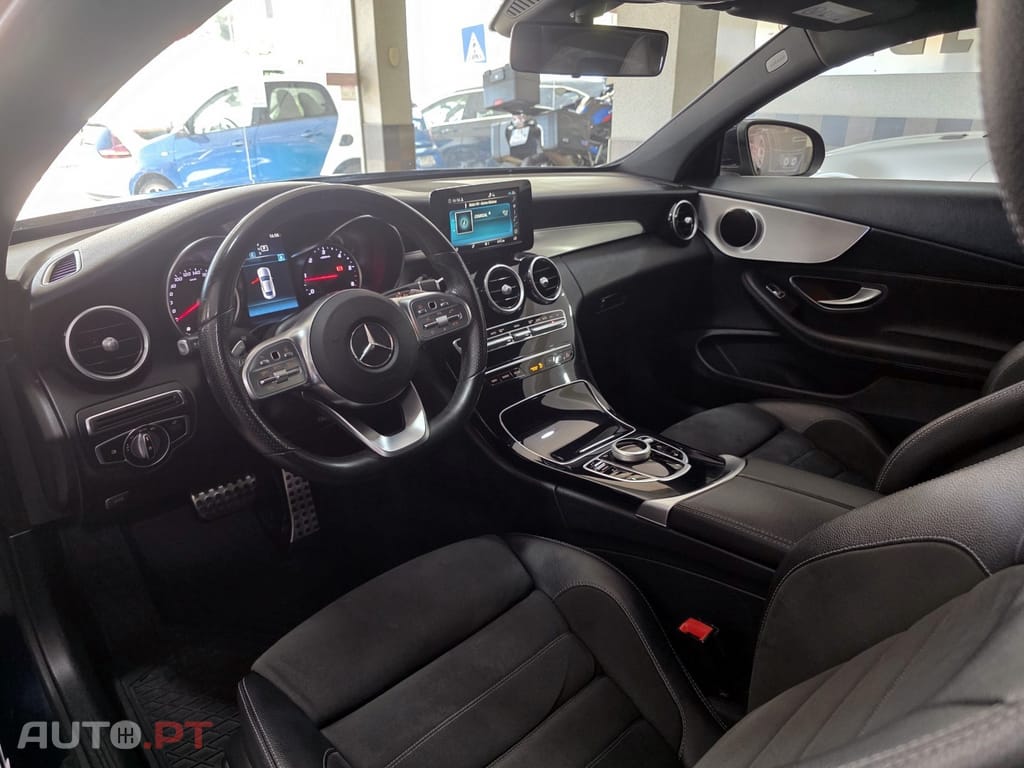 Mercedes-Benz C 200 d AMG LINE