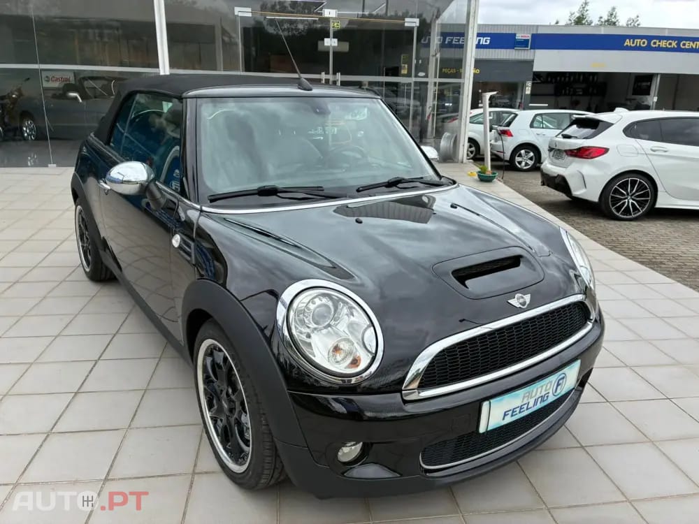 MINI Cabrio Cooper S