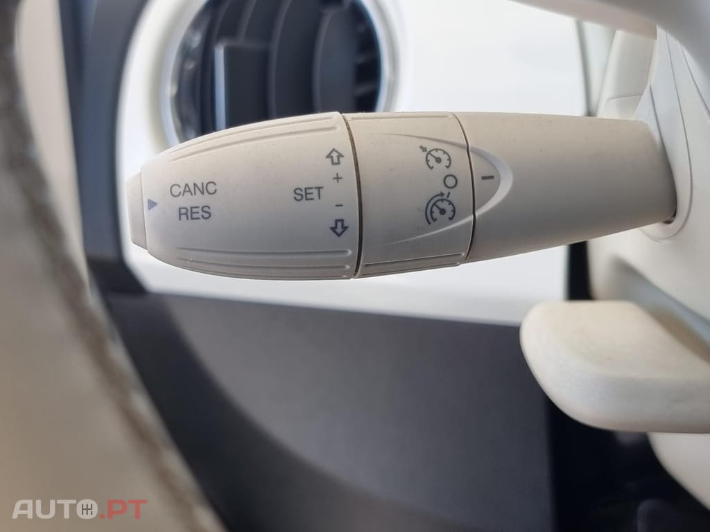 Fiat 500 1.2 Lounge MTA