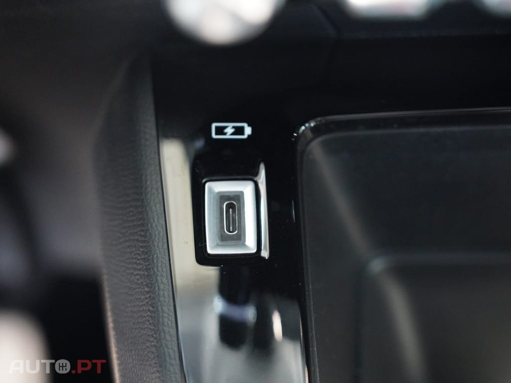 Peugeot E-208 50 kWh Active Pack