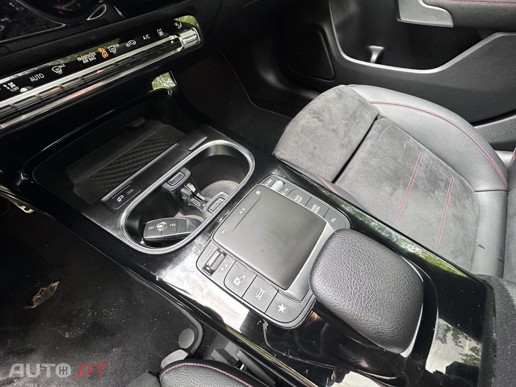 Mercedes-Benz CLA 250 e Shooting Brake AMG Line