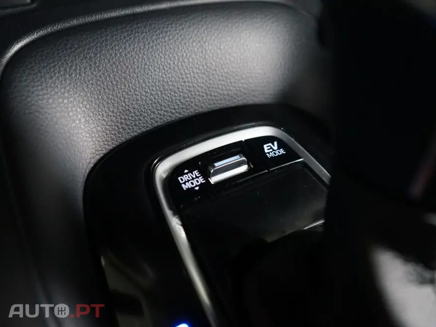 Toyota Corolla 1.8 Hybrid Active