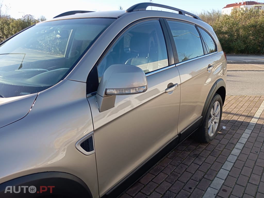 Chevrolet Captiva suv 7 lugares