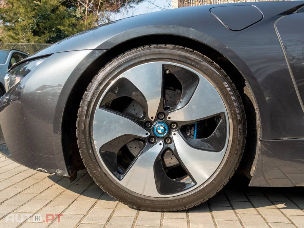 BMW i8 Coupé