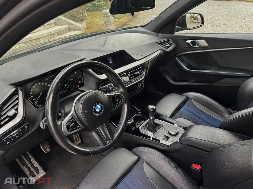BMW 116 d Pack Desportivo M