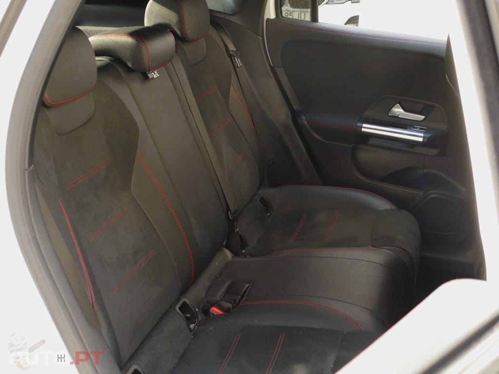 Mercedes-Benz GLA 250 e AMG Line
