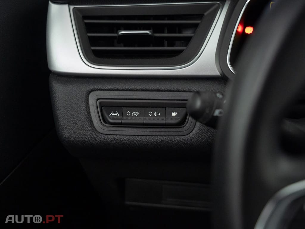 Renault Captur 1.6 E-Tech Plug-In Intens