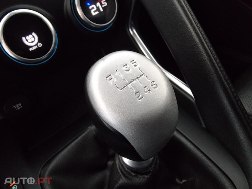 Jaguar E-Pace 2.0 i4D R-Dynamic S