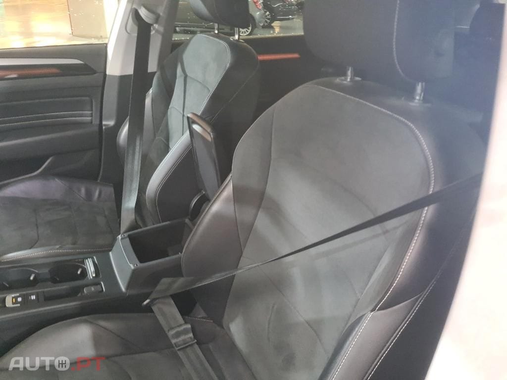 Volkswagen Arteon 1.4 TSI eHybrid Elegance
