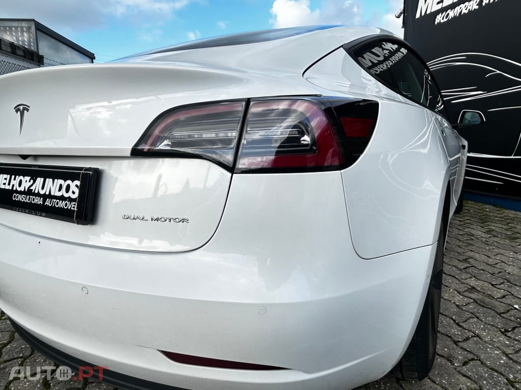 Tesla Model 3 Long-Range Dual Motor AWD