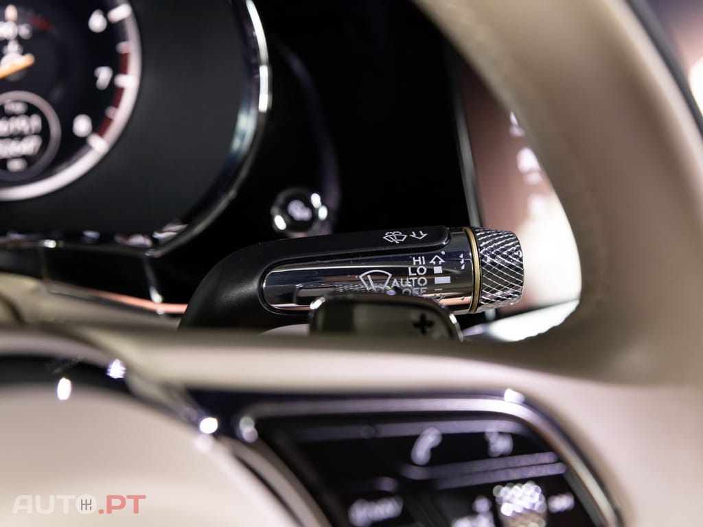 Bentley Continental GT V8
