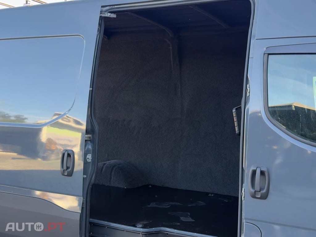 Iveco Daily 3.0 - 180 CV AUTOMATICA