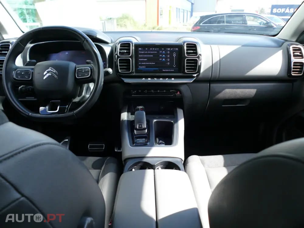 Citroen C5 Aircross 1.2 PureTech Shine EAT8