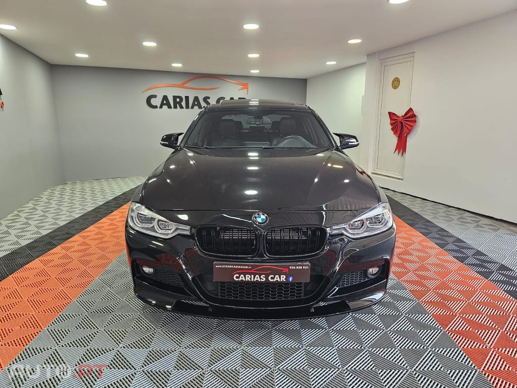 BMW 330 iPerformance Pack M