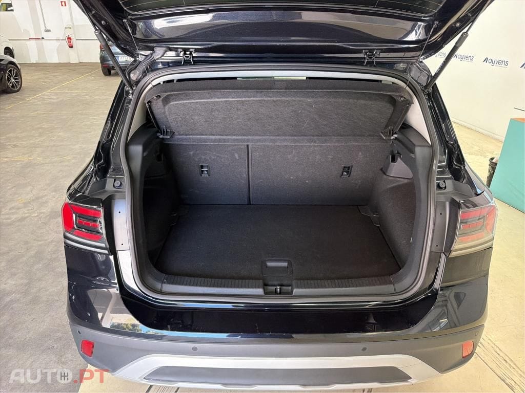 Volkswagen T-Cross 1.0 TSI Urban DSG