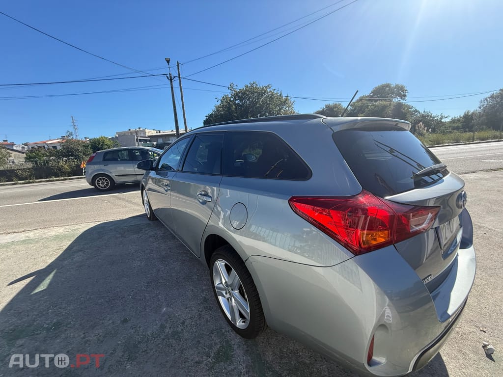 Toyota Auris Touring Sports 1.4 D-4D Active+AC