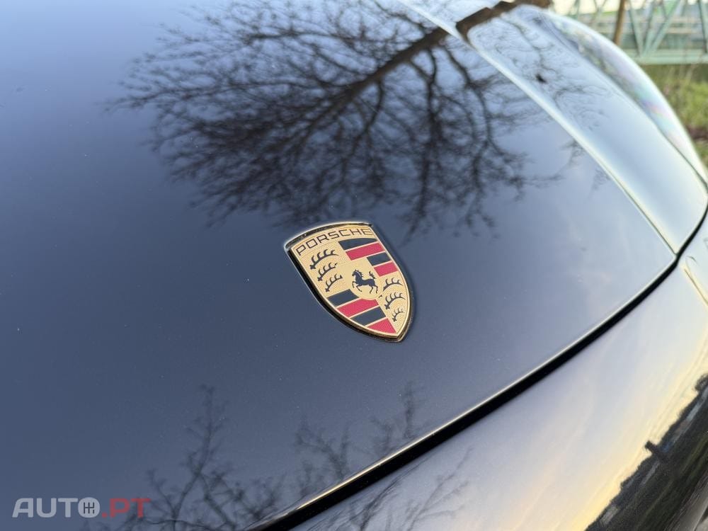 Porsche Cayenne E-Hybrid Platinum Edition