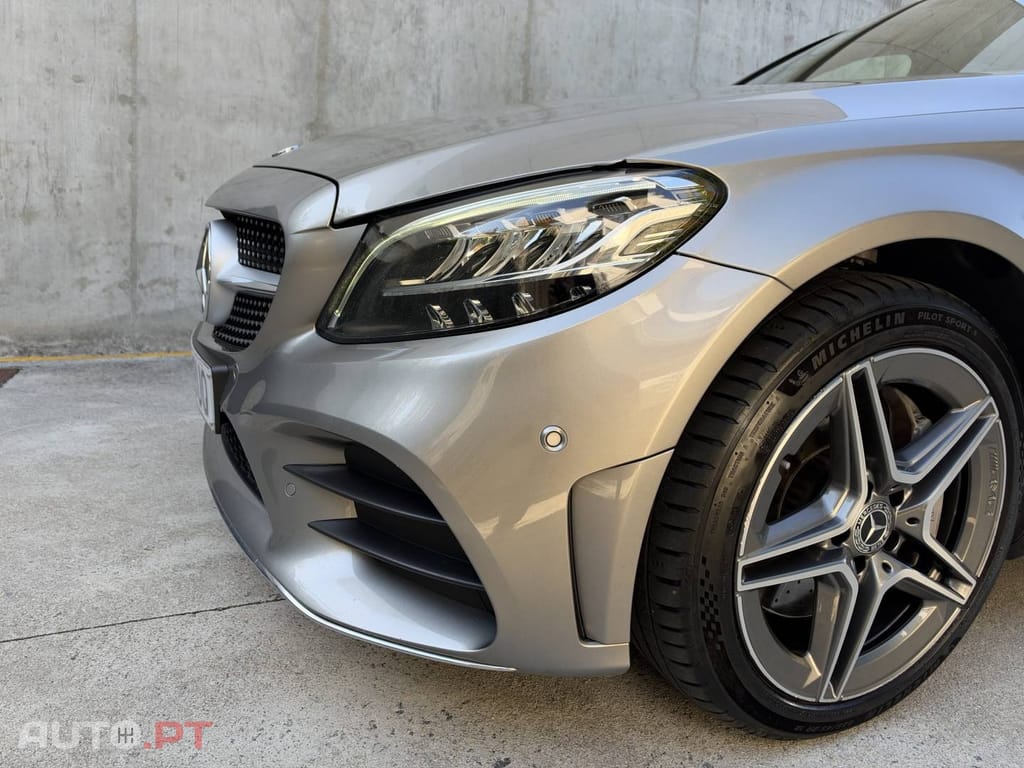 Mercedes-Benz C 300 de AMG Line