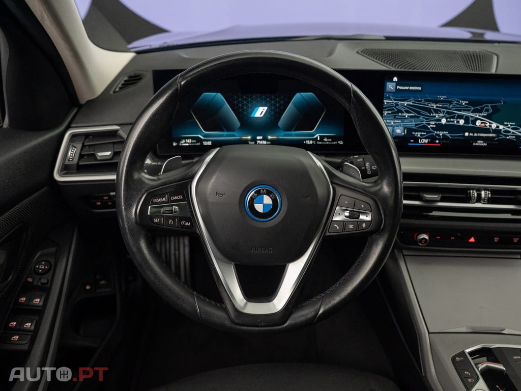 BMW 320 e Auto