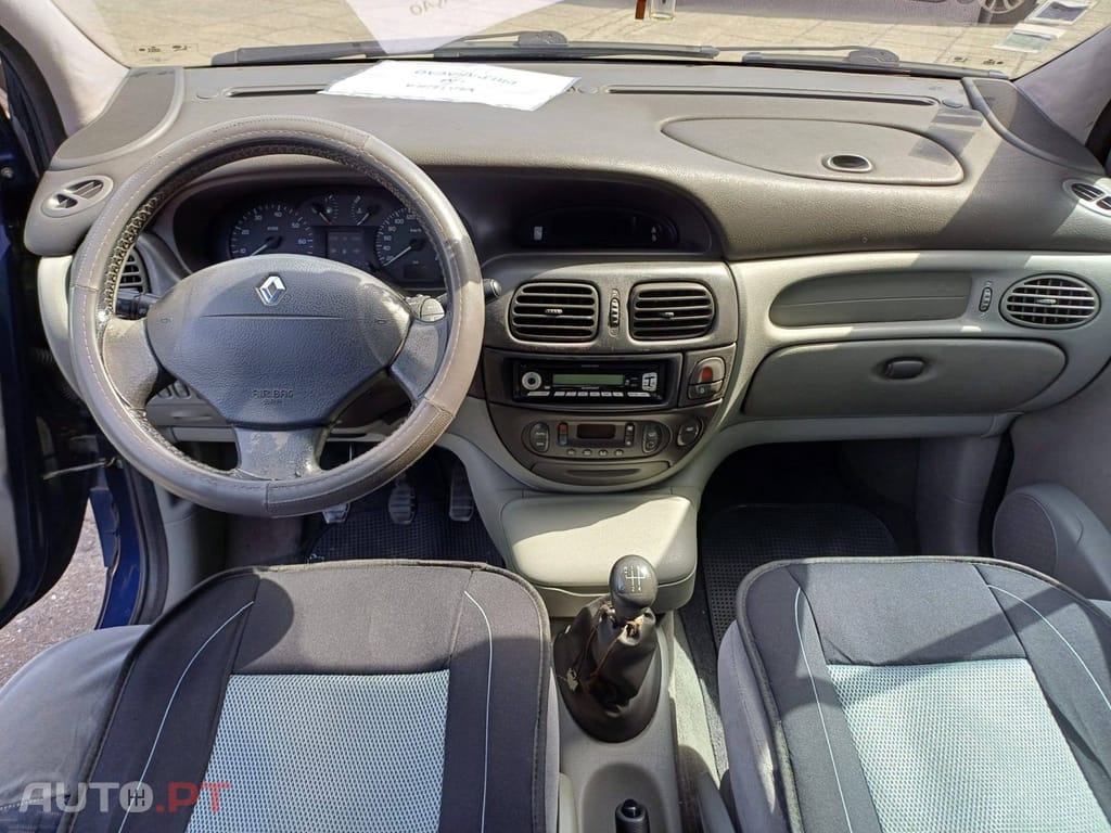 Renault Scénic 1.4 16V Conquest