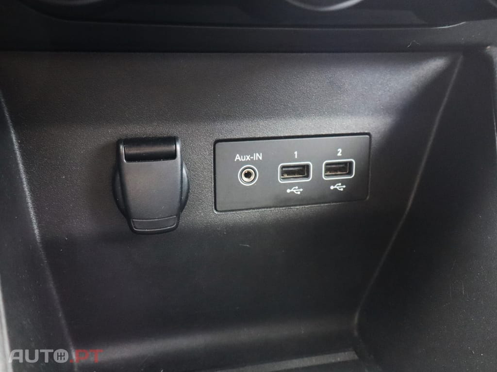 Renault Clio 1.0 TCe Limited Bi-Fuel