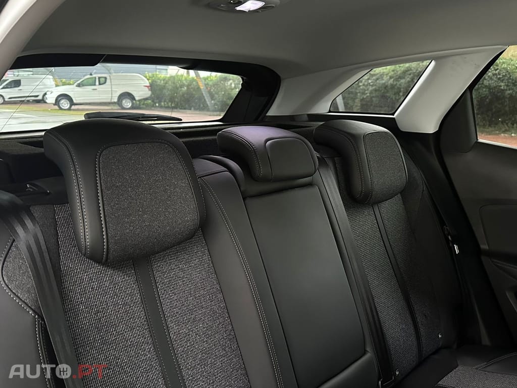 Peugeot 3008 PureTech 130 Stop & Start GPF EAT8 Allure Pack