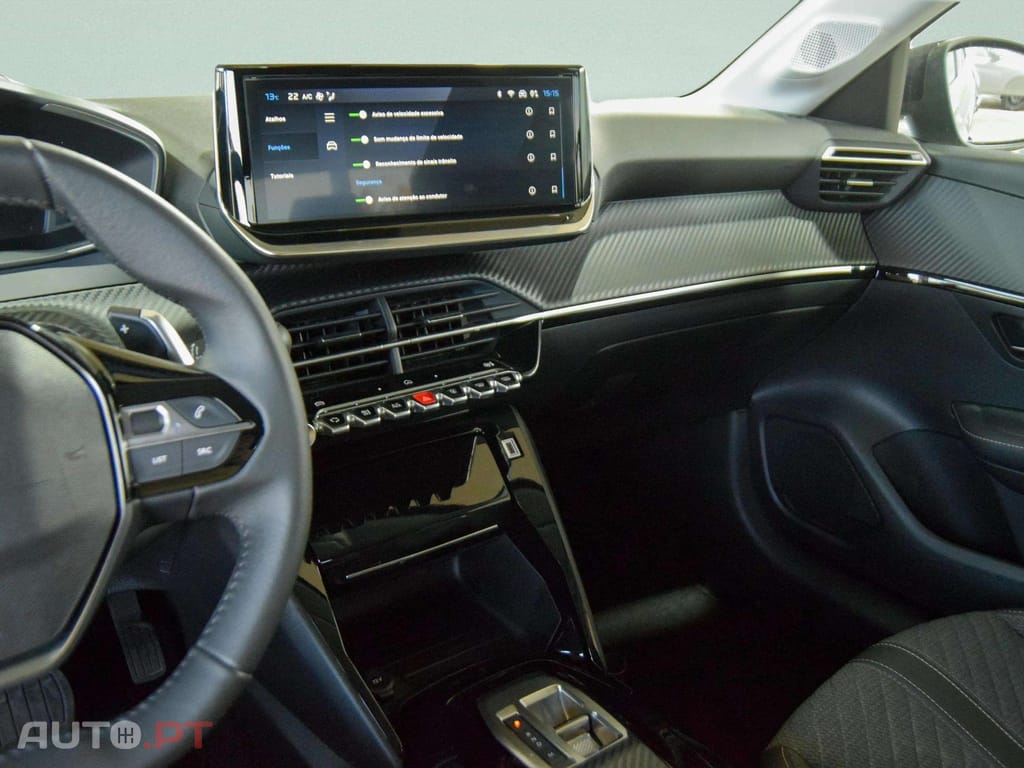 Peugeot 208 1.2 Hybrid Allure e-DCS6